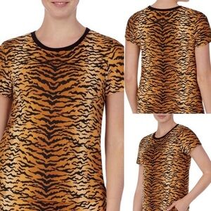 Shady Lady New With Tags Tiger Print Patterned Pajama Top Size Small